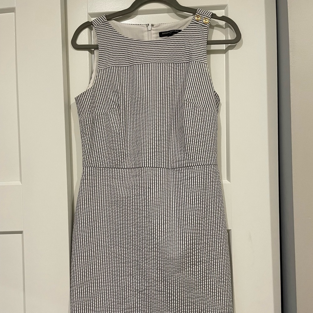 Striped Banana Republic Dress!!